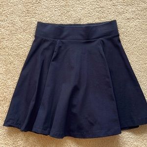H and M skirt XS never worn